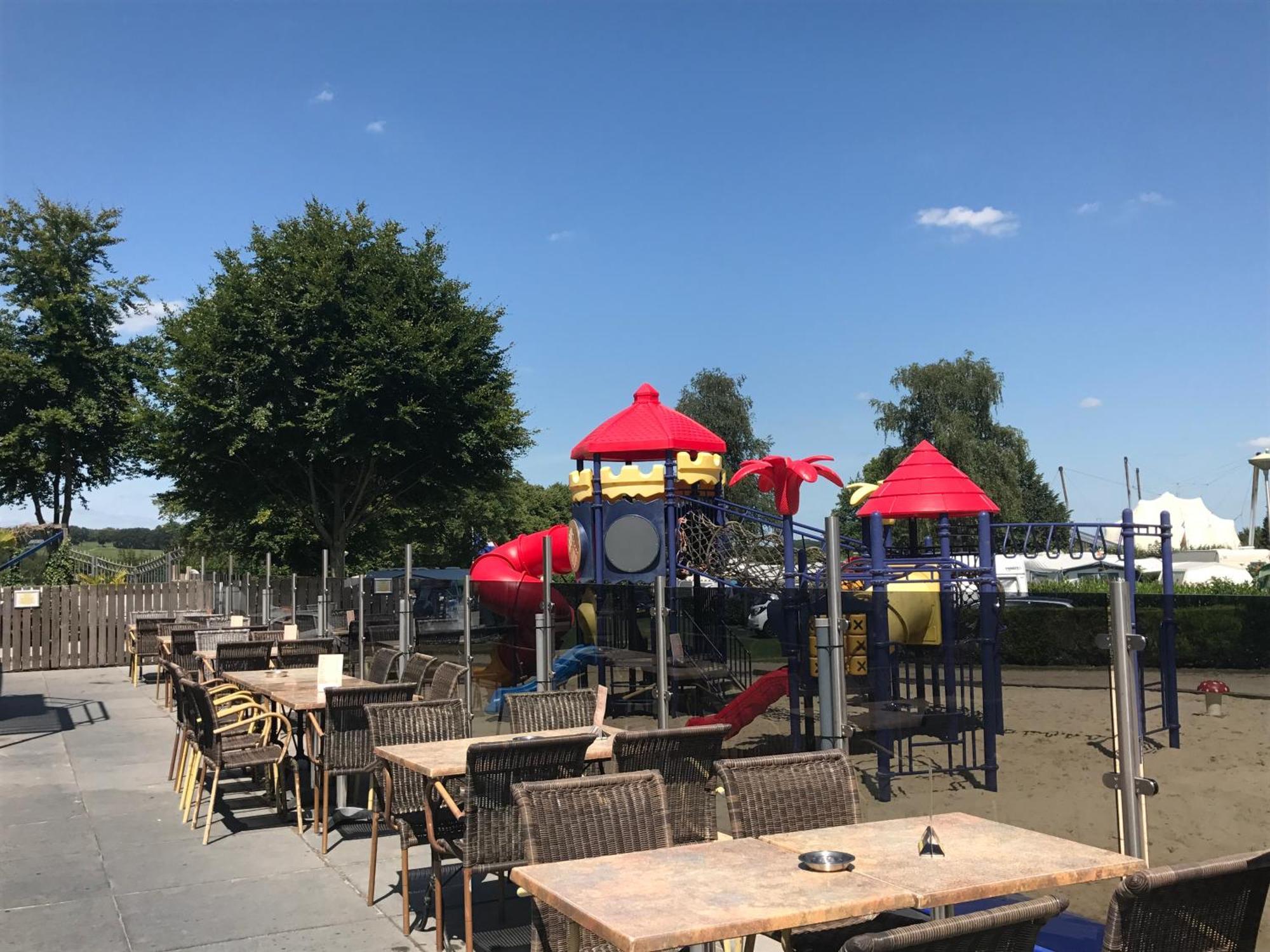 Vakantiepark De Oude Molen Groesbeek Exterior photo